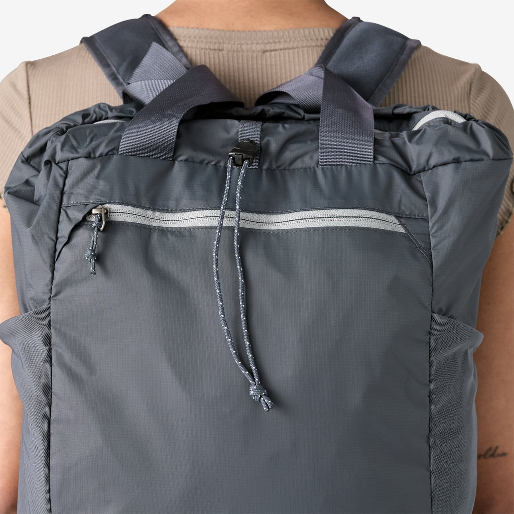 Terravia Tote Pack
